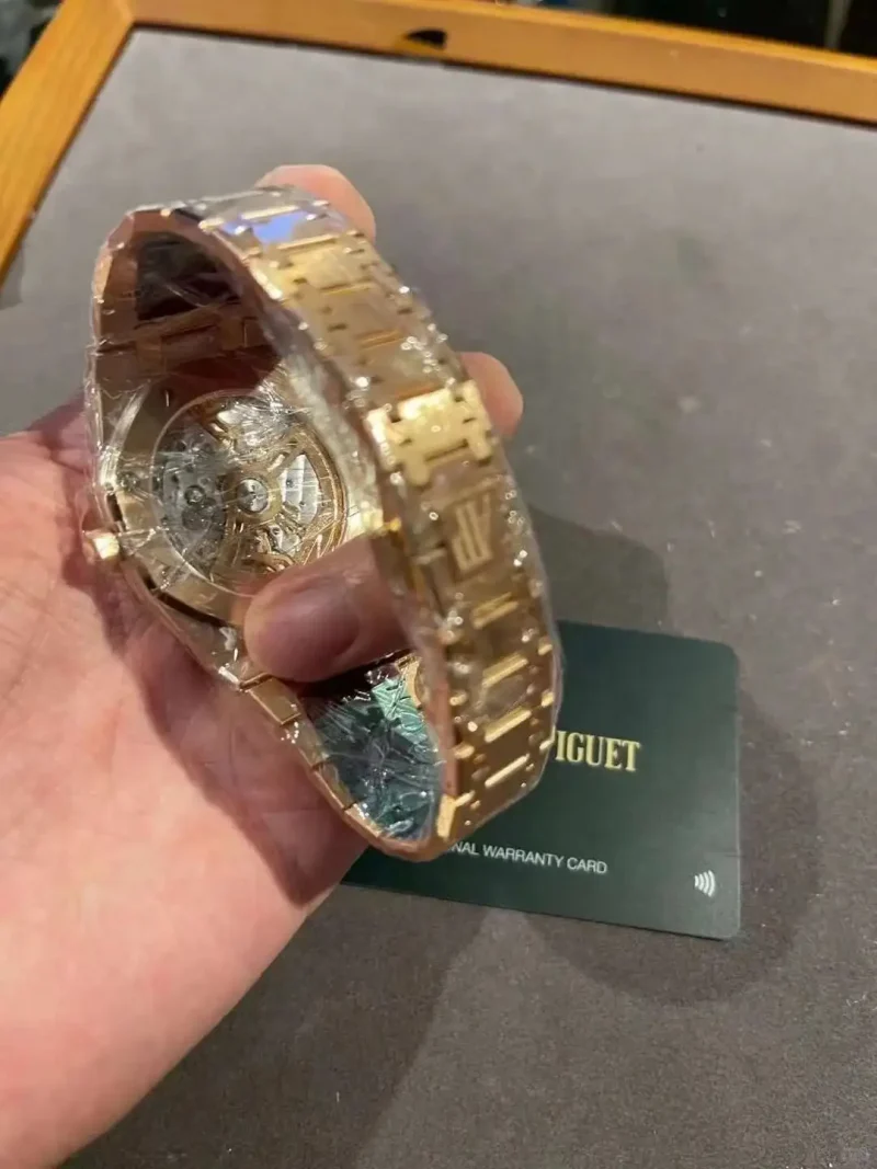 Audemars Piguet Royal Oak Quartz Brown 67650OR.OO.1261OR.01 - Image 4