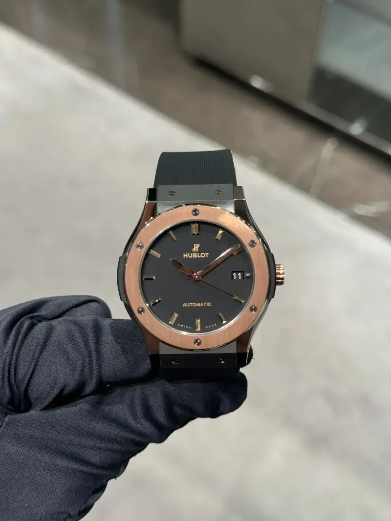 Hublot Classic Fusion Men Automatic Black Rubber Watch 511.NO.1181.RX - Image 3