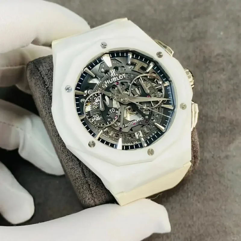 Hublot Classic Fusion Men Automatic Black Rubber Watch 525.HI.0170.RW.ORL21 - Image 2