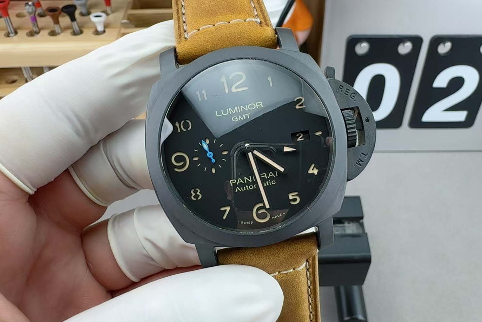 VS Factory Panerai PAM 1441 vs. Genuine: Key Differences and How to Spot Them