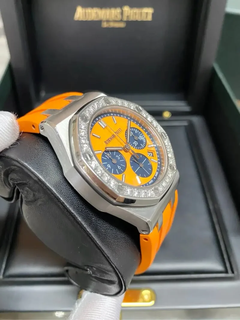Audemars Piguet Royal Oak Offshore Selfwinding Chronograph Orange 26231ST.ZZ.D070CA.01 - Image 3