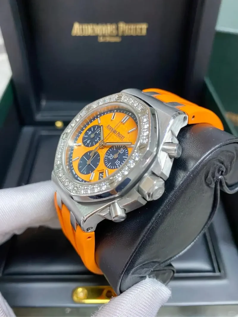 Audemars Piguet Royal Oak Offshore Selfwinding Chronograph Orange 26231ST.ZZ.D070CA.01 - Image 4